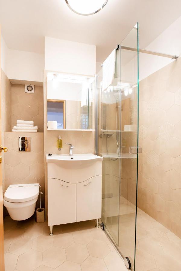 Virtutii Residence Bukarest Kültér fotó